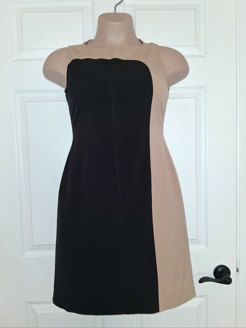 Evan Picone Black and Tan Colorblock Sleeveless Shift Dress